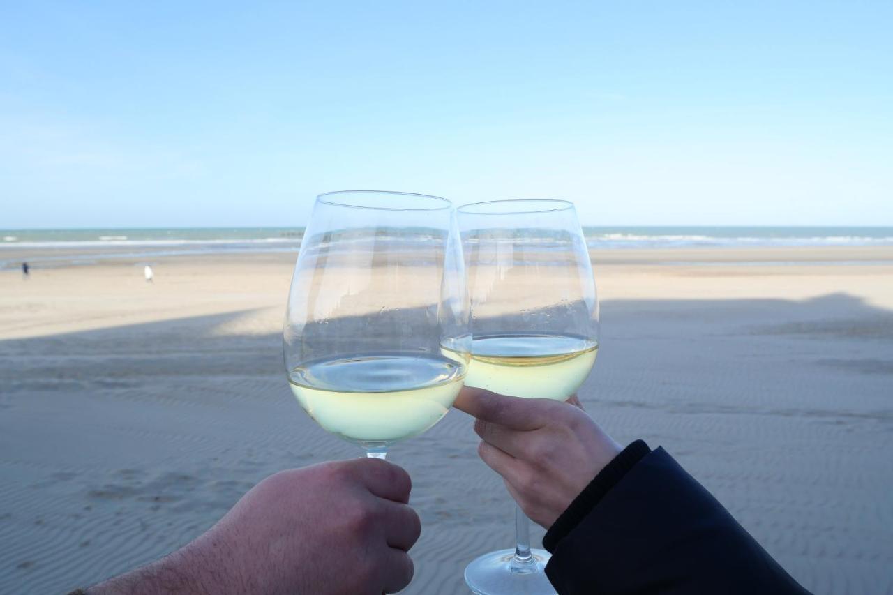 "Pieds Dans L'Eau", Dunkerque Plage, Digue De Mer Malo Les Bains, T2 Dunkirk Luaran gambar
